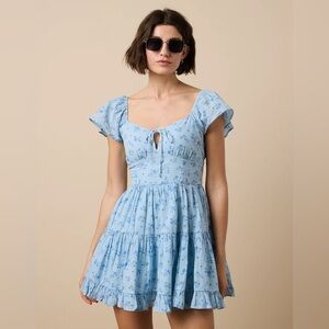 American Eagle Light Blue Floral Feminine Spring Flutter Sleeve Sundress